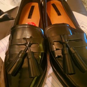 Patent leather loafers
